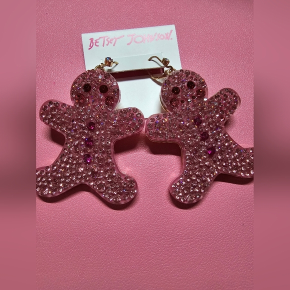 Brand-new Betsey Johnson Gingerbread Earrings! - Picture 3 of 13